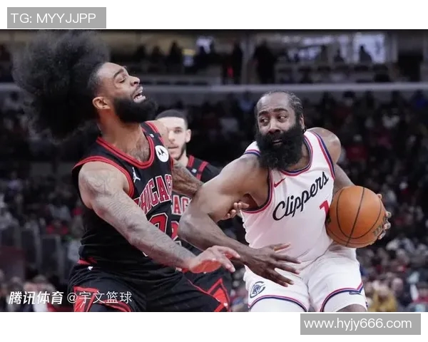 火箭队与马刺队哈登冲突引发热议球迷对比赛激烈程度感到震惊